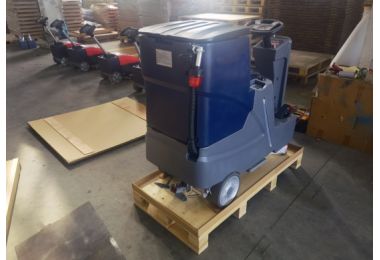 The RONLON ride-on floor scrubber is about to be shipped.
