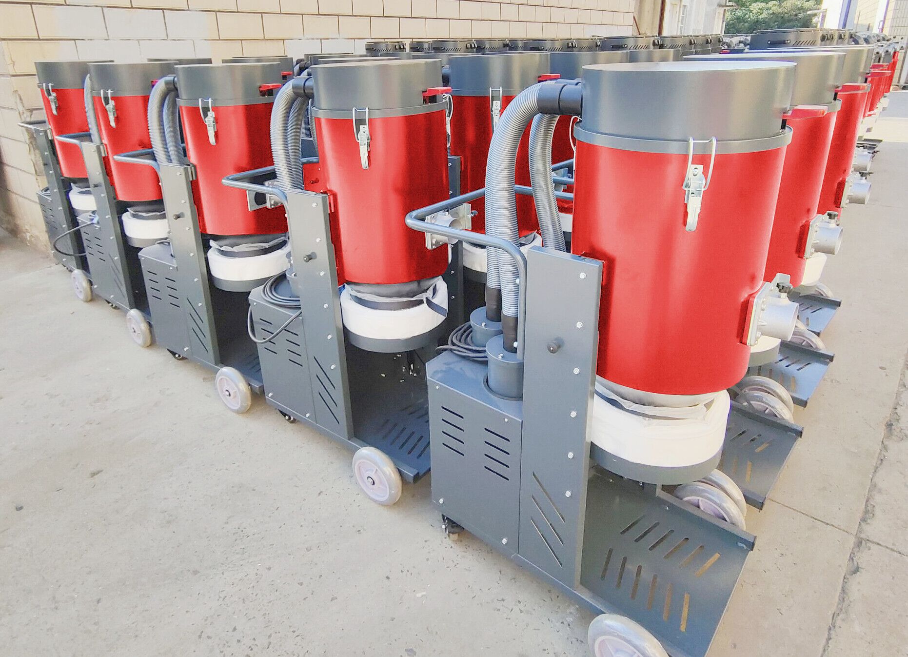 industrial vacuum cleaner industrial vacuum cleaner